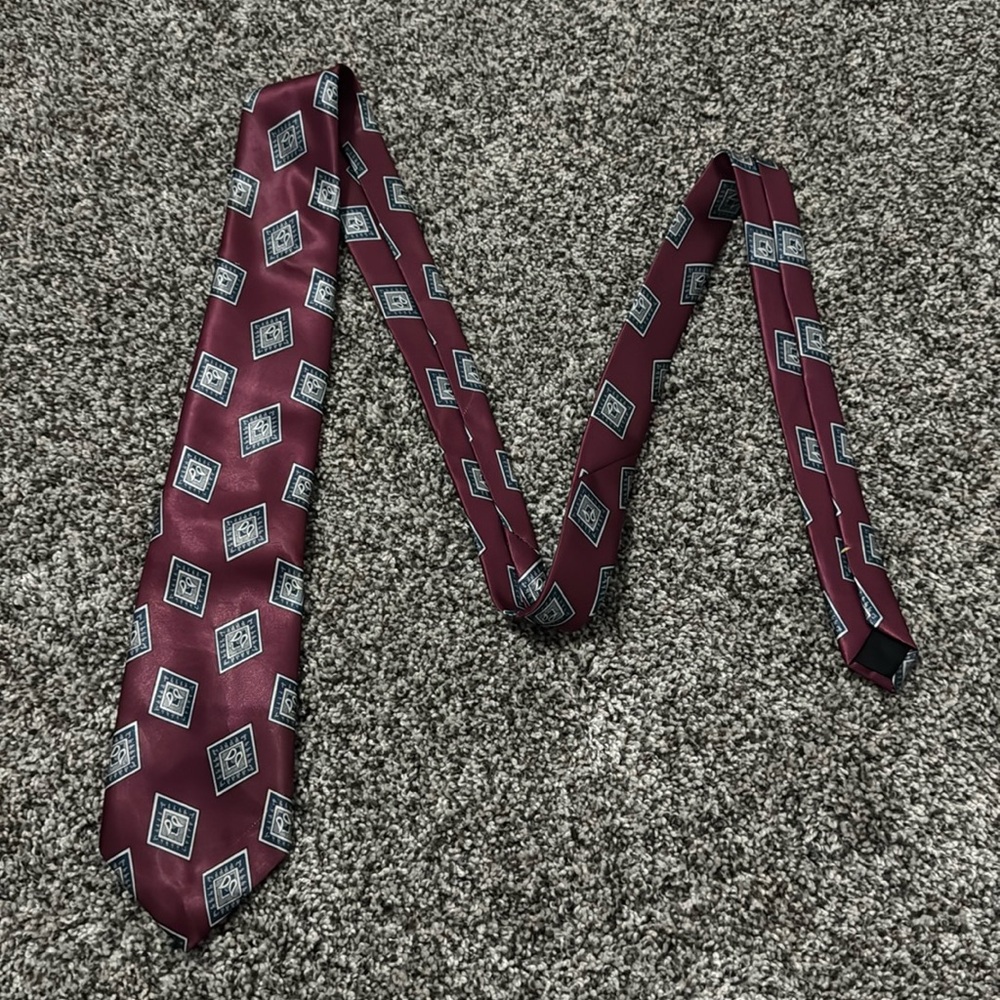 Wembley Starshine Prints Maroon/Blue/Grey Neck Tie